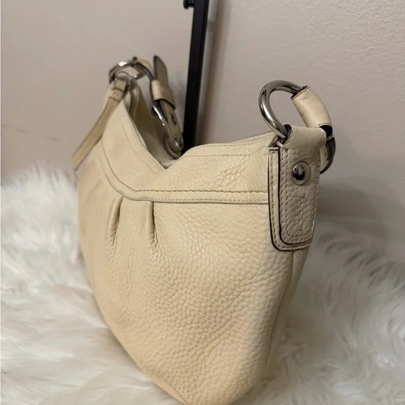 Coach Cream Leather Hobo Bag# F 13730 - Picture 3 of 15